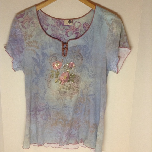 ONE WORLD Tops - One World tee
